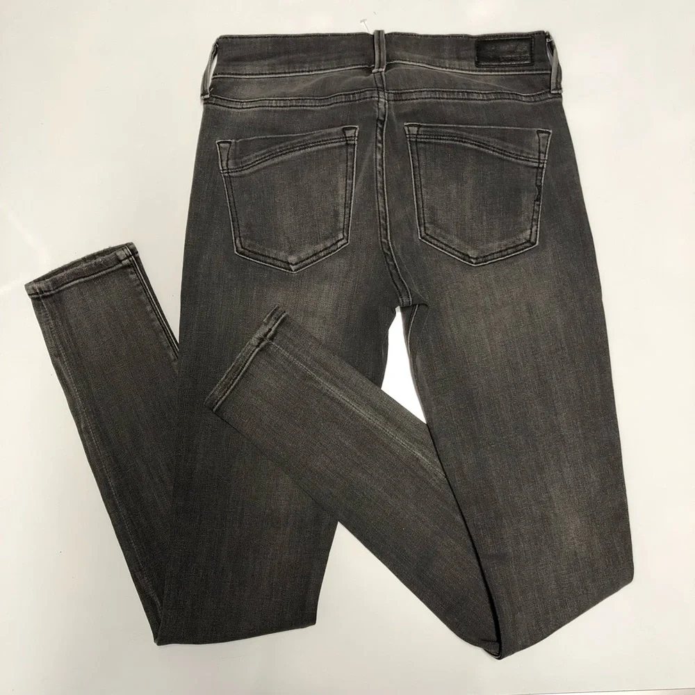 Express Women’s  leggings Jeans with Ripped Knee size 0R